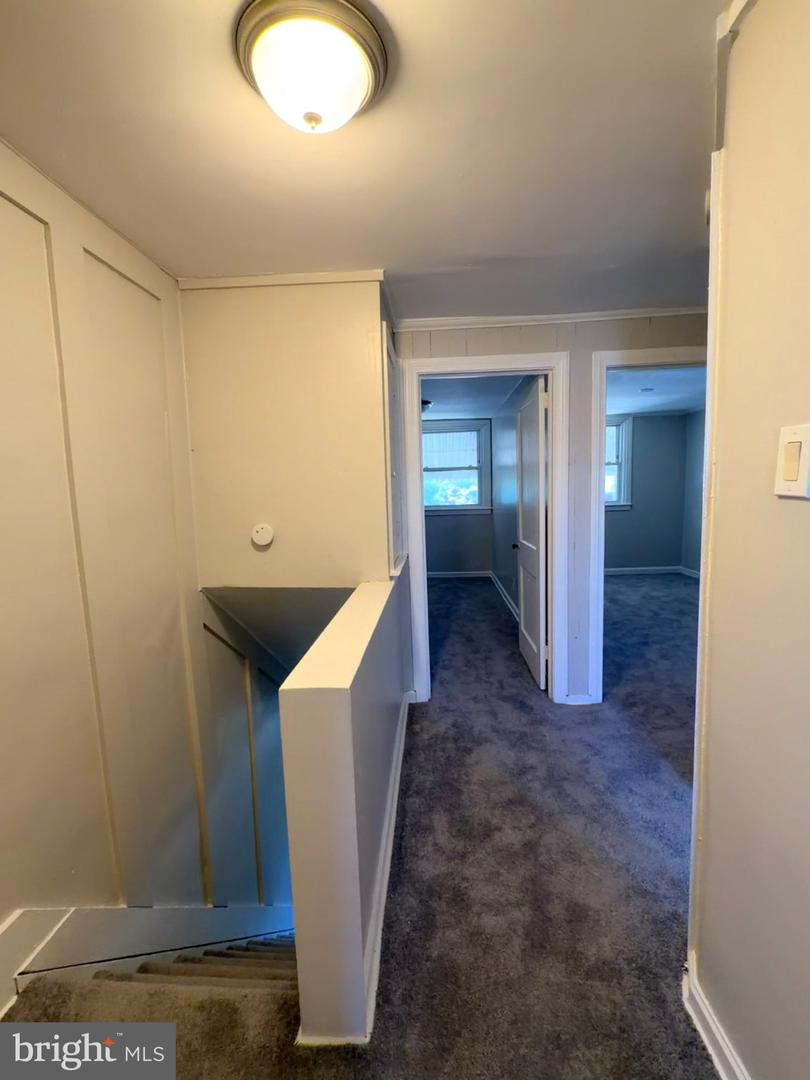 921 Lincoln St Property Photo 10
