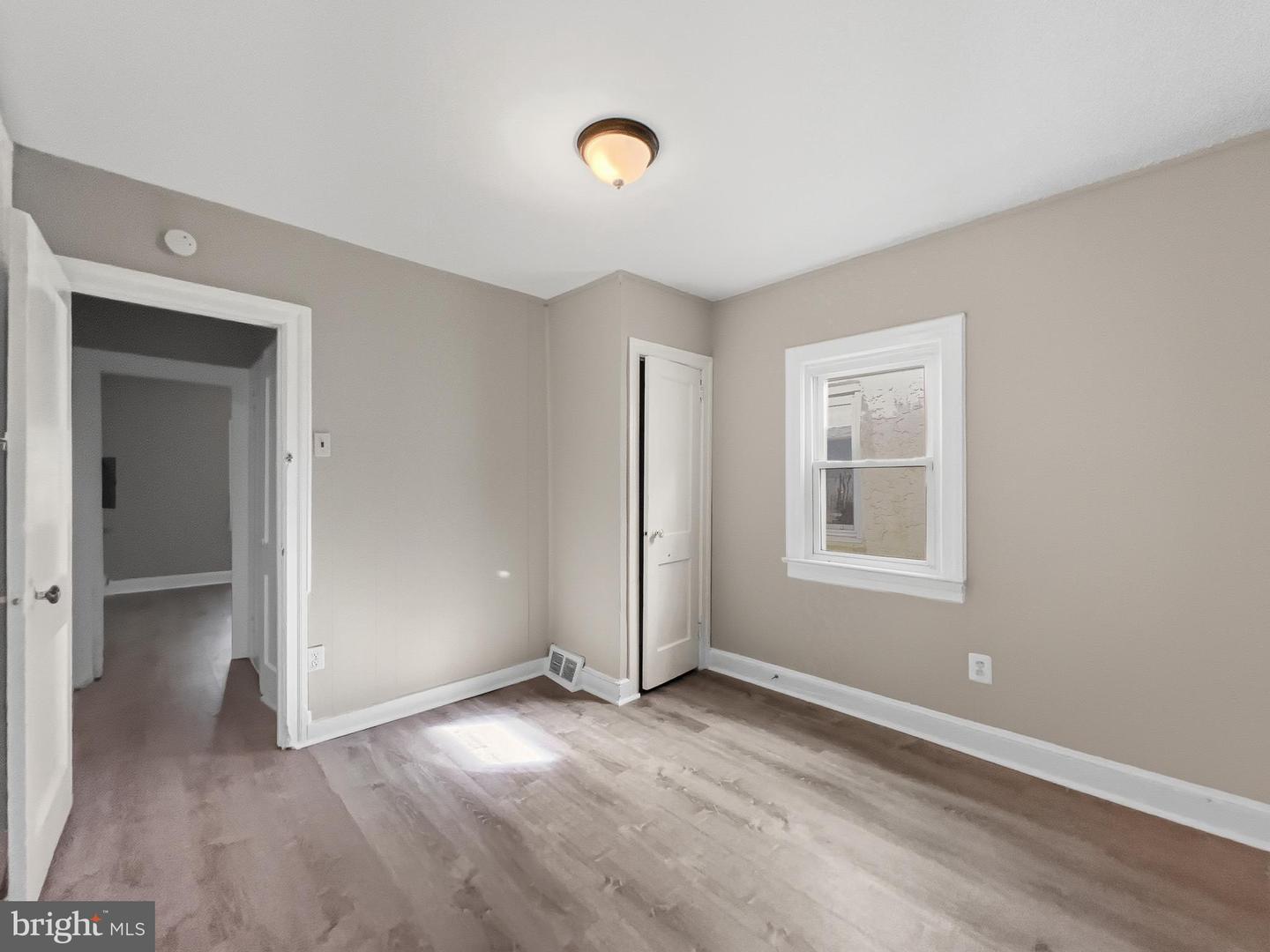1337 Townsend St Property Photo 5