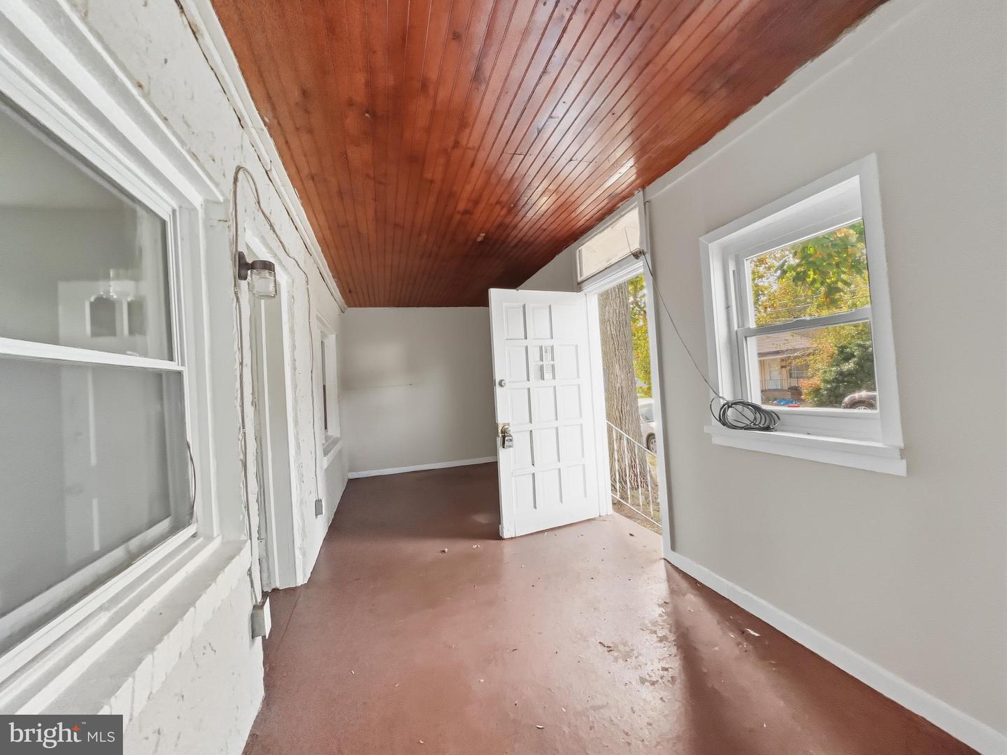 1337 Townsend St Property Photo 6