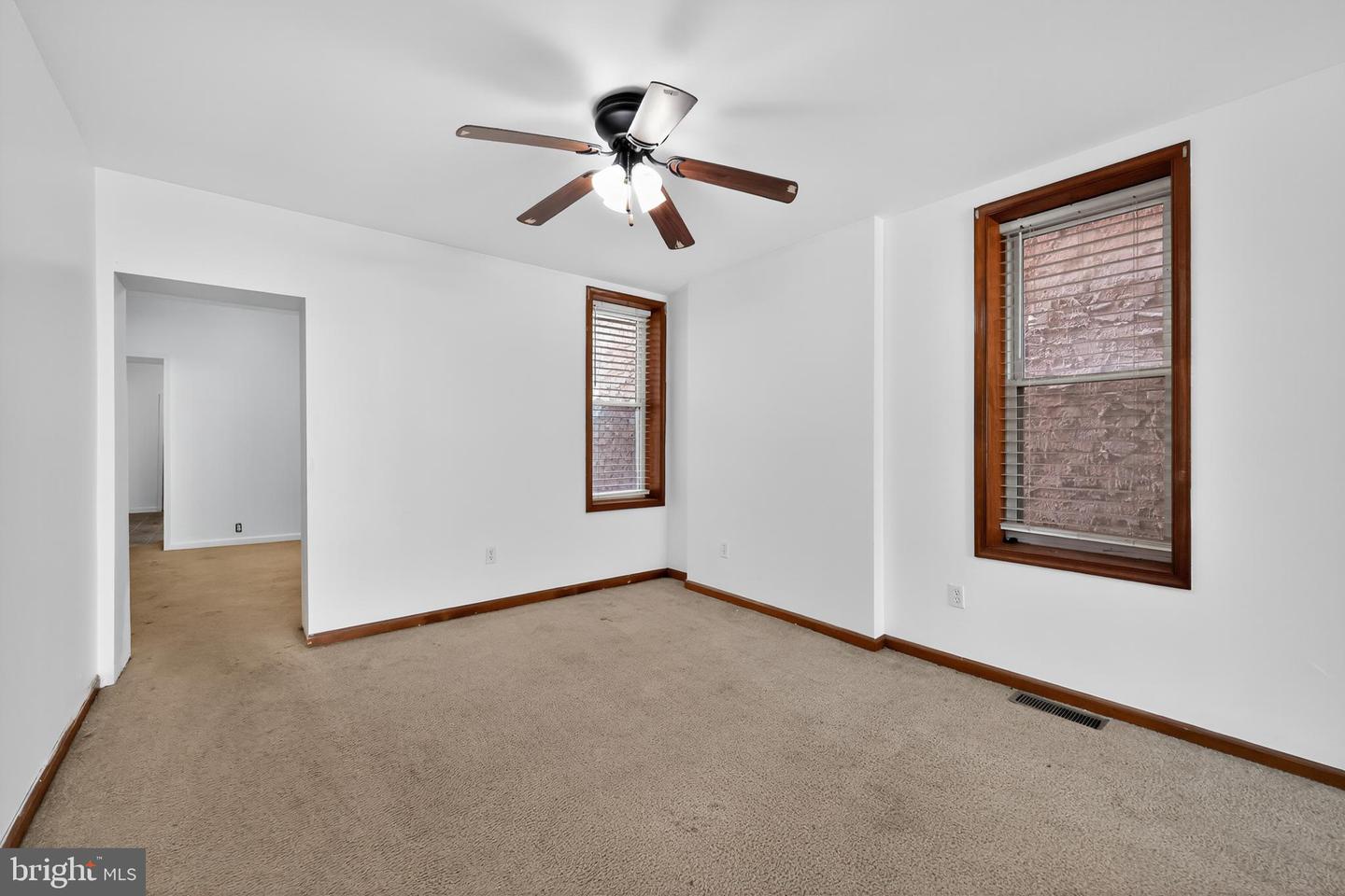222 Market St Property Photo 7