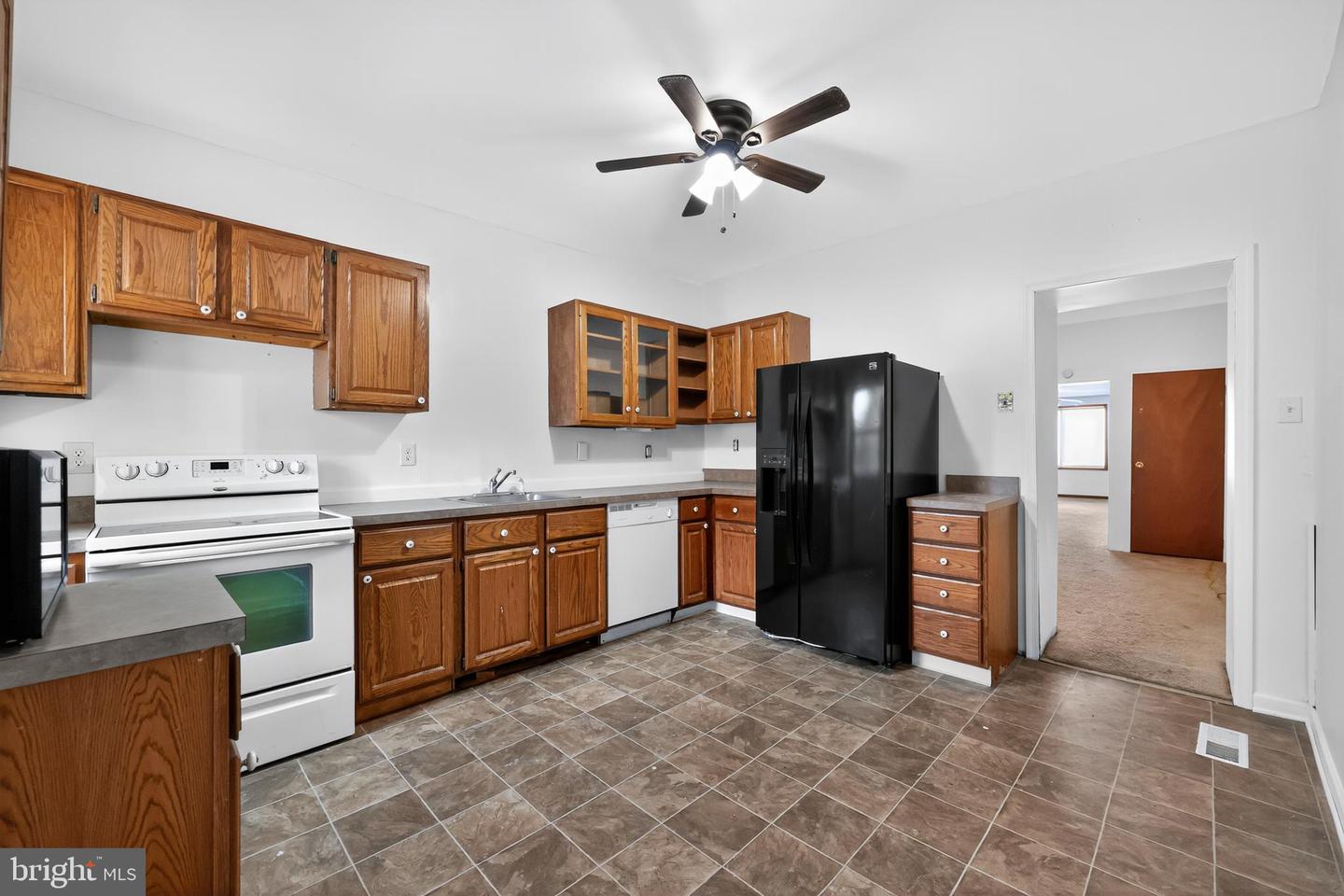 222 Market St Property Photo 10