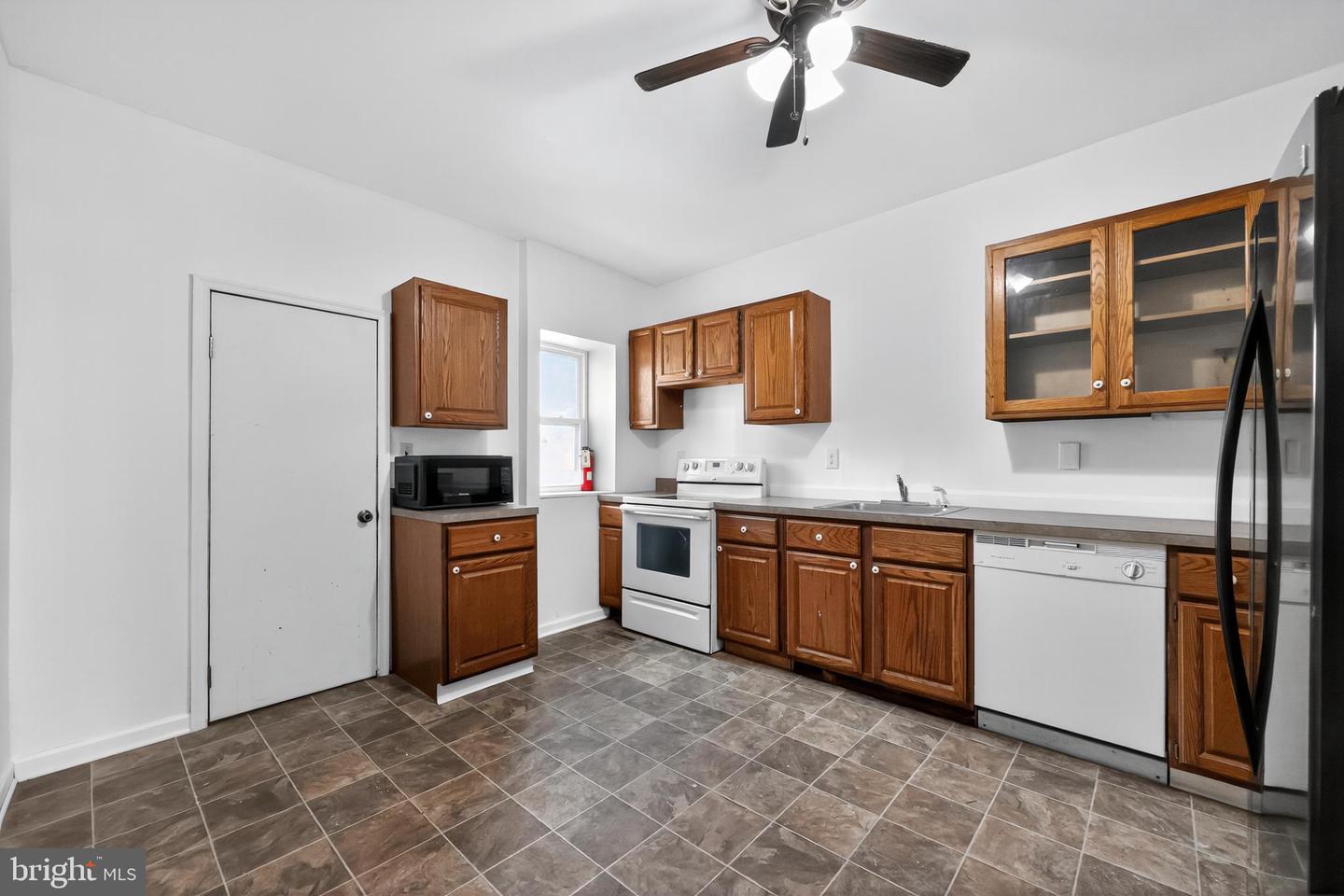 222 Market St Property Photo 12