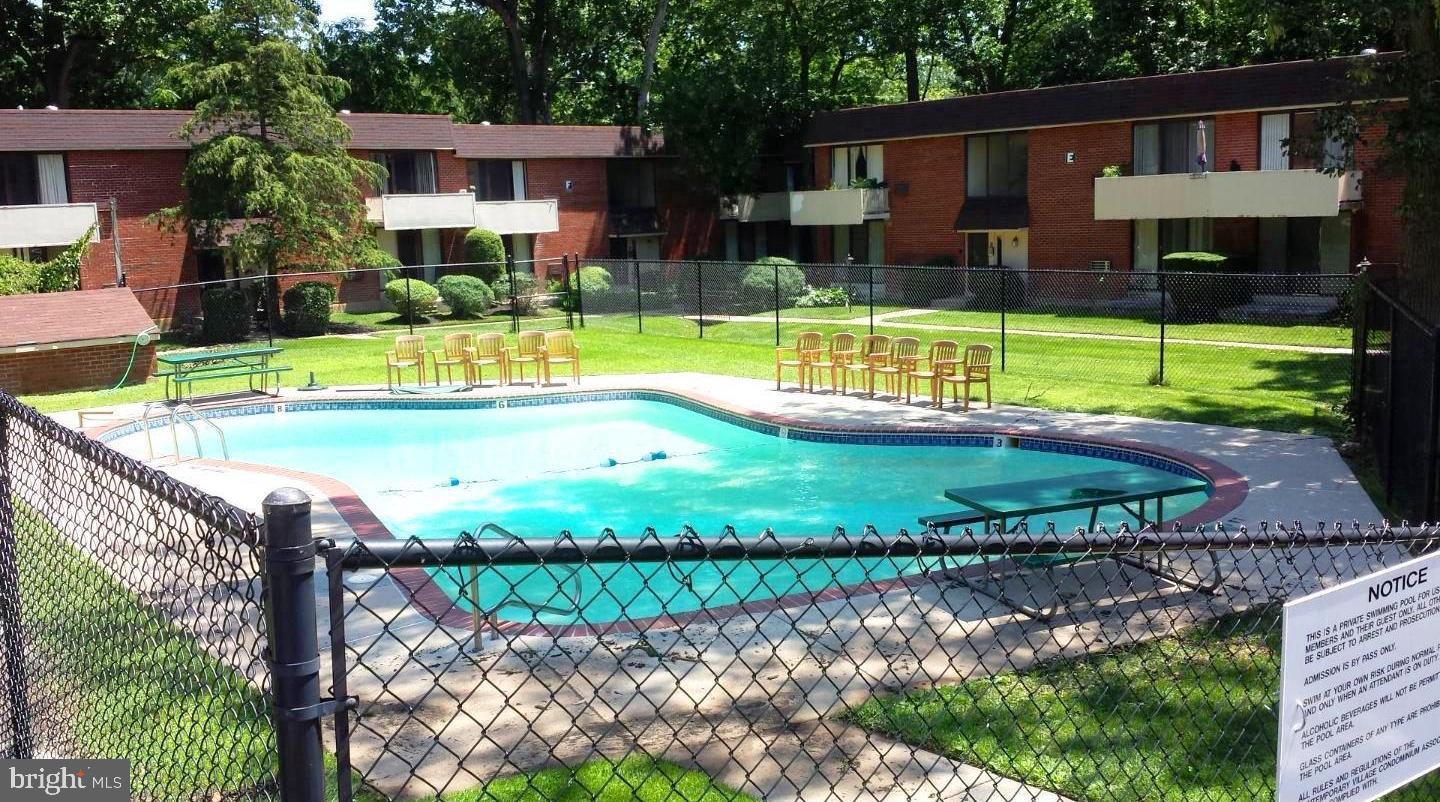 100 E Glenolden Ave #e-12 Property Photo 23