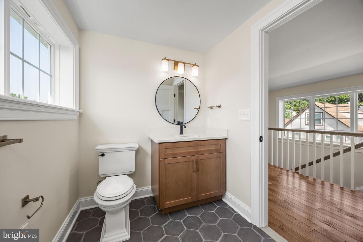 611 Summer St Property Photo 36