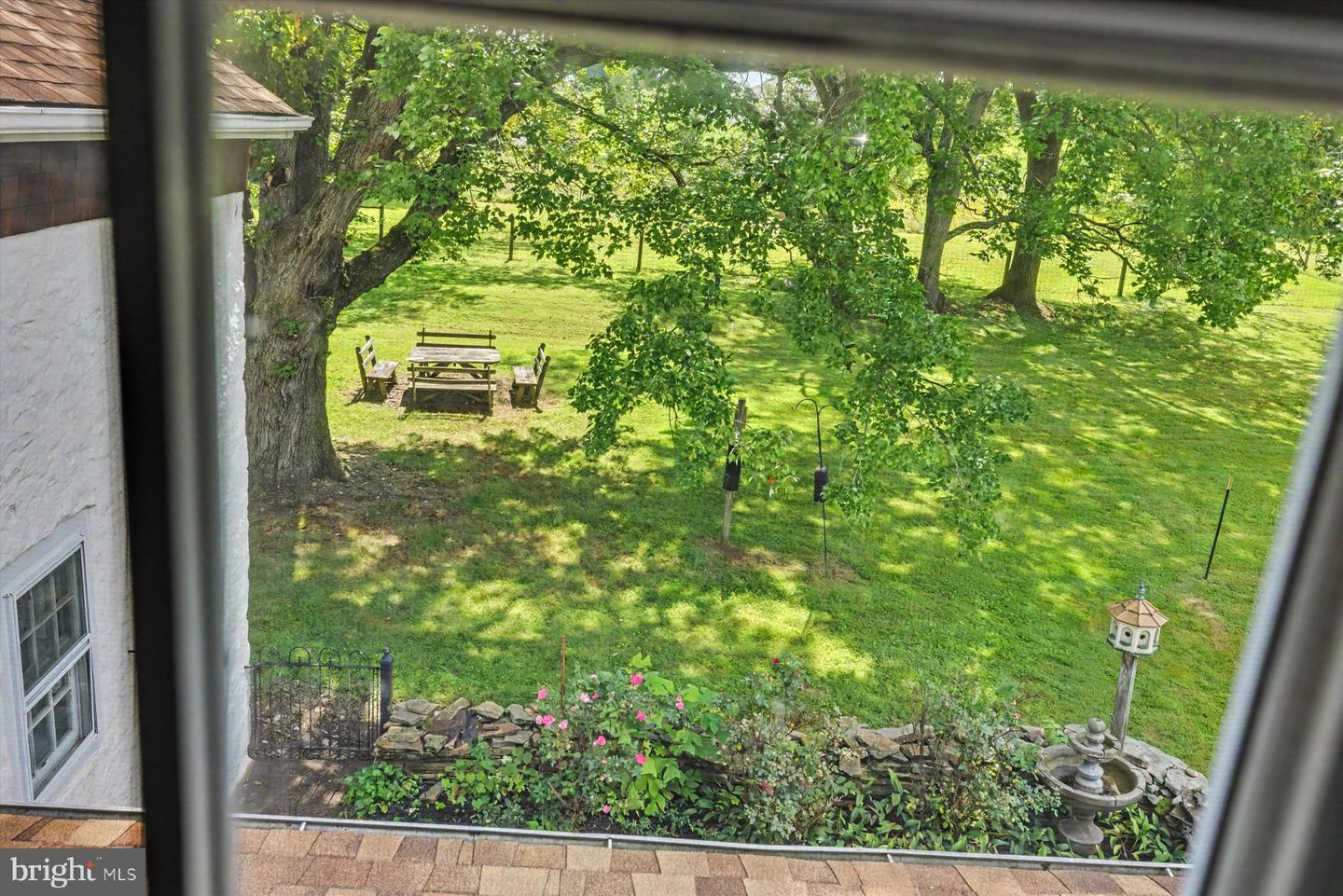 1554 Meadow Ln Property Photo 30