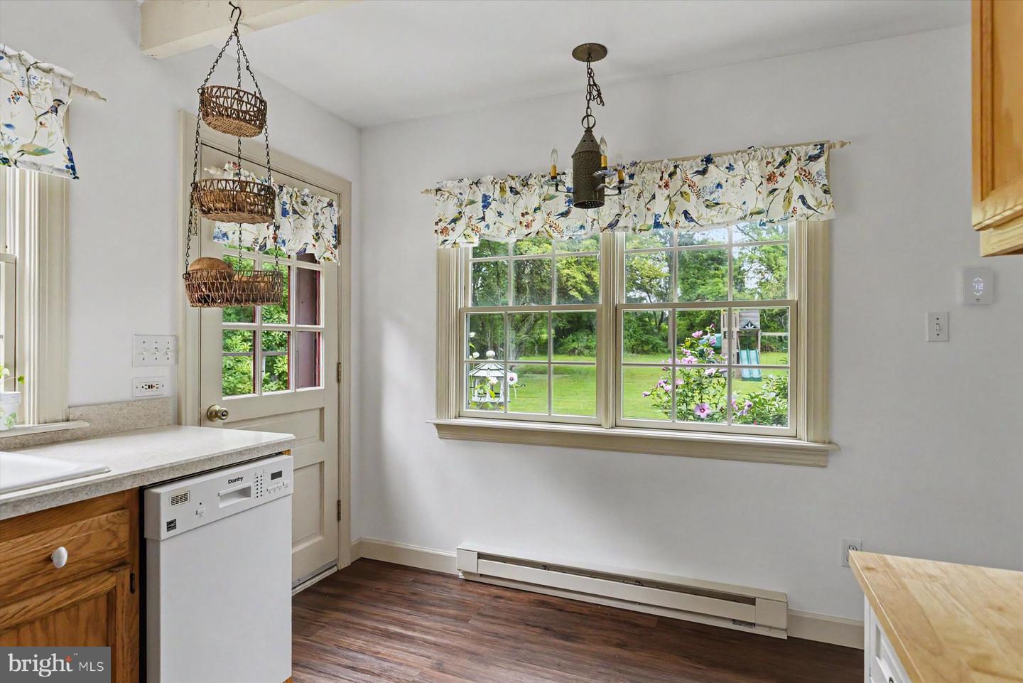 1554 Meadow Ln Property Photo 52