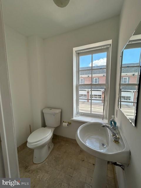 2 W Front St #2nd Floor Property Photo 8