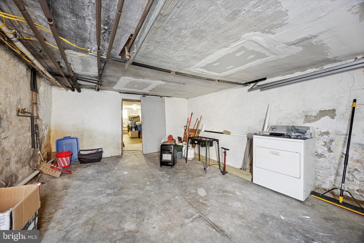 123 High St Property Photo 13