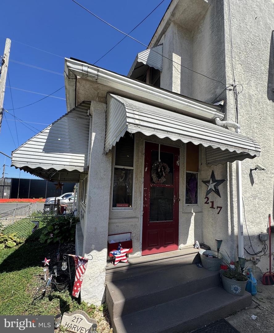 217 Harvey Ave Property Photo 4