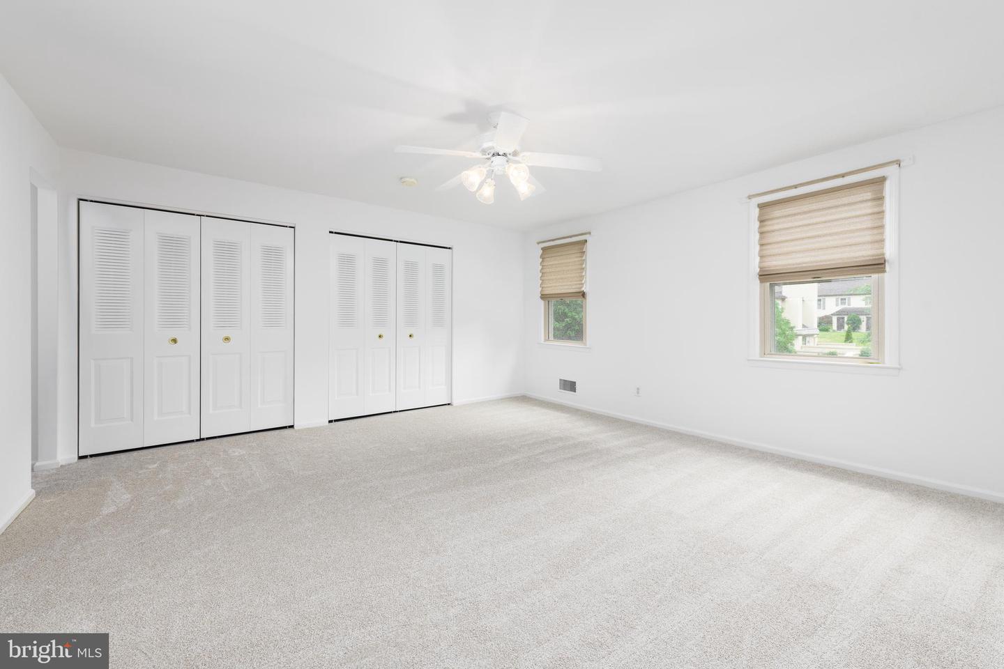 30 Park Ave Property Photo 18