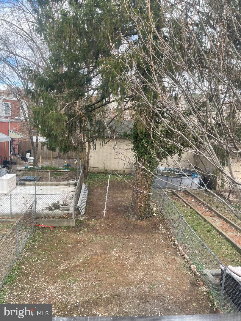 1119 Chestnut St Property Photo 5