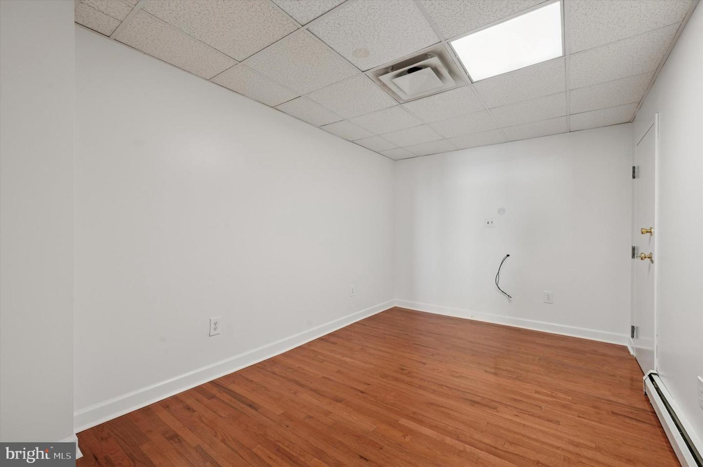 151 Long Ln Property Photo 22