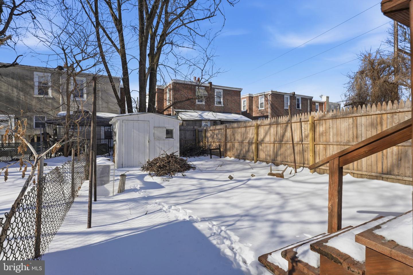 46 S Maple Ave Property Photo 21