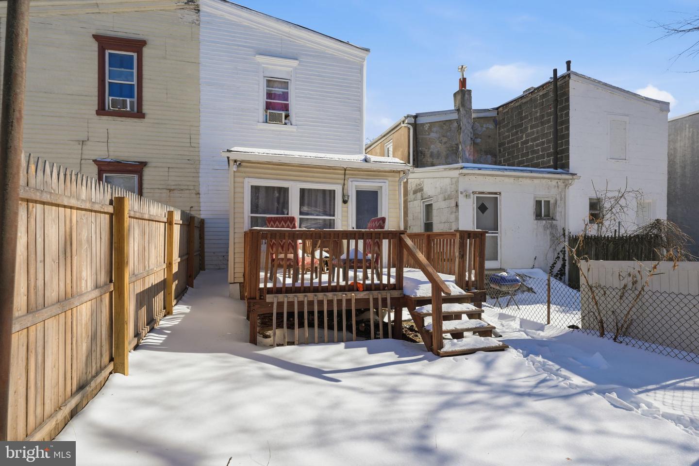 46 S Maple Ave Property Photo 23
