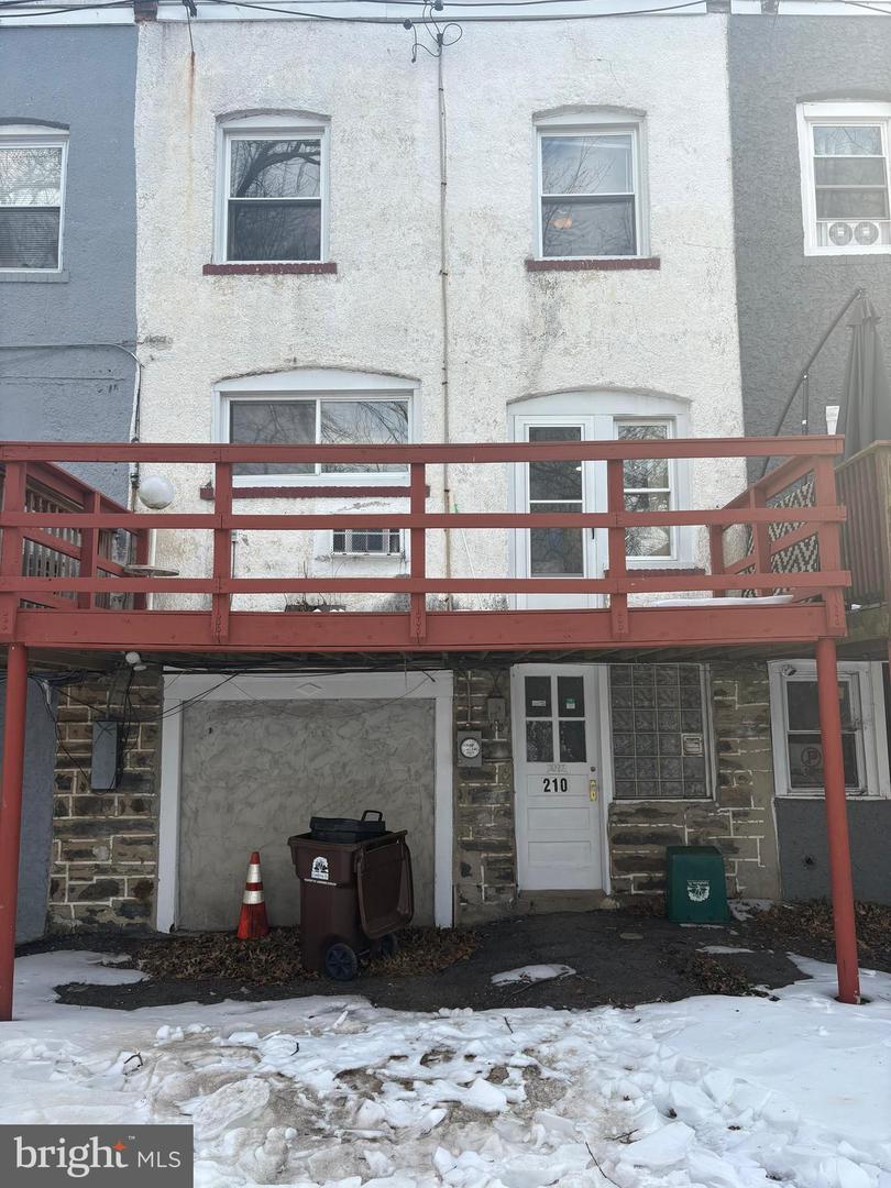 210 Wabash Ave Property Photo 12