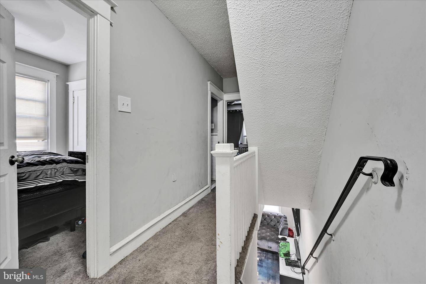 204 E Avon Rd Property Photo 15