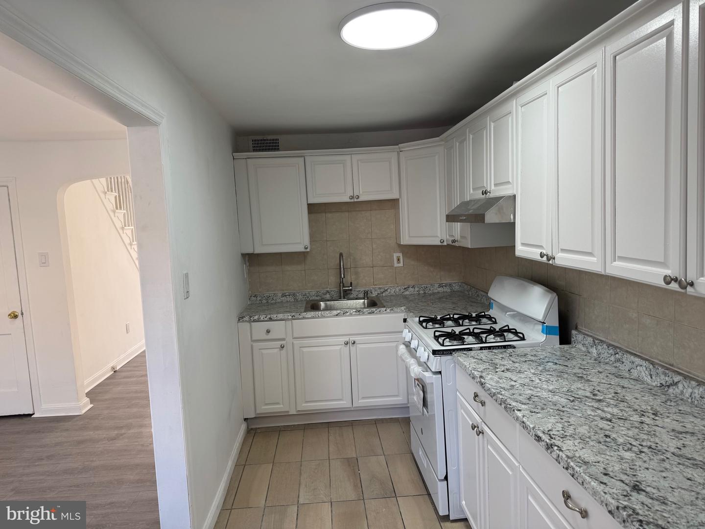 1203 Edgehill Rd Property Photo 4