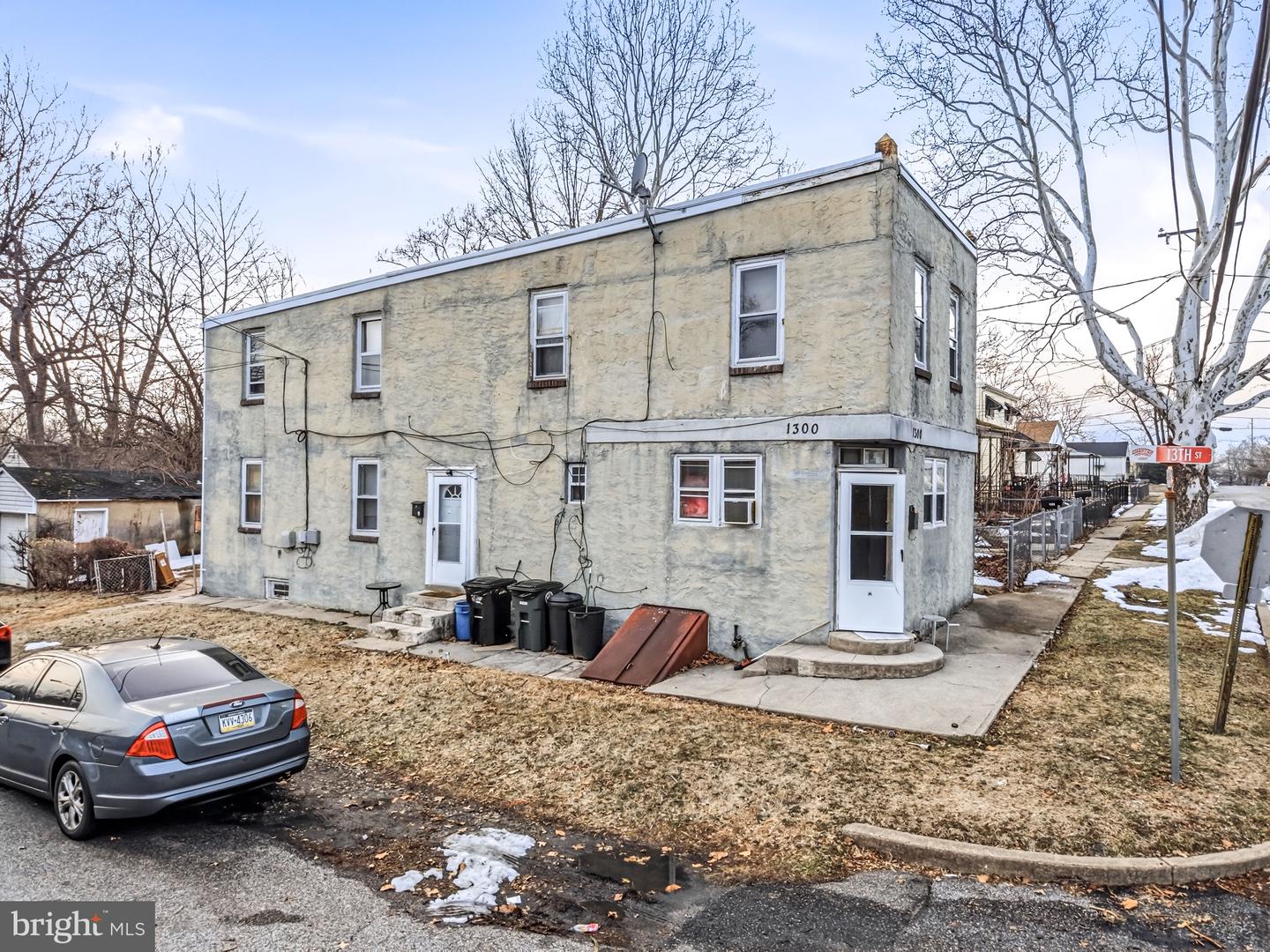 1300 Townsend St Property Photo 2