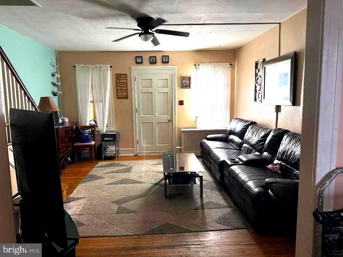 75 Lamport Rd Property Photo 7