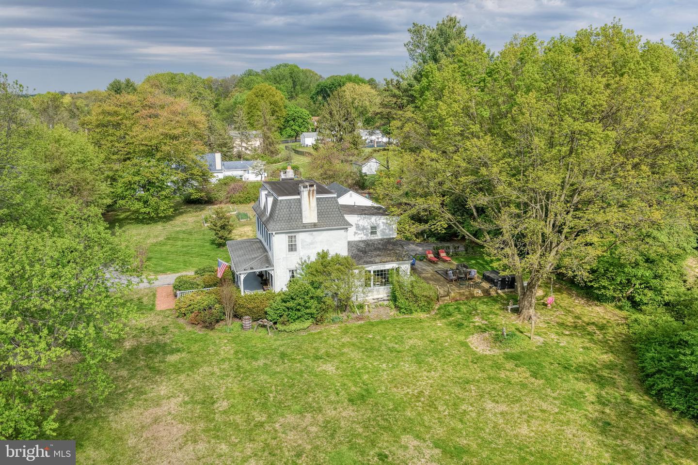 1078 Smithbridge Property Photo 7