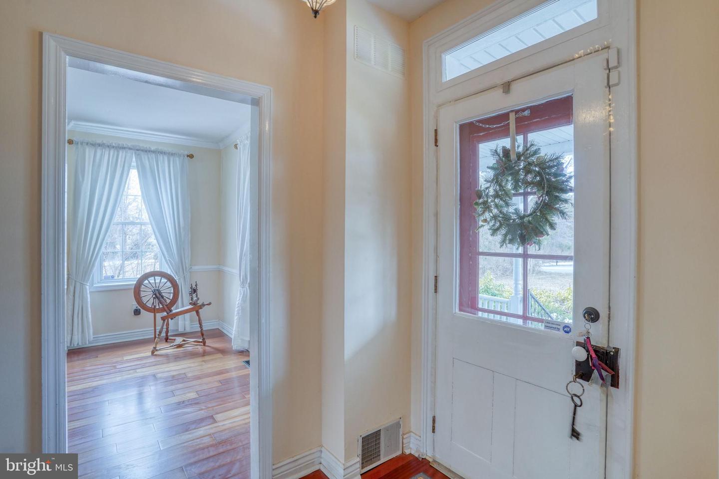 1078 Smithbridge Property Photo 9