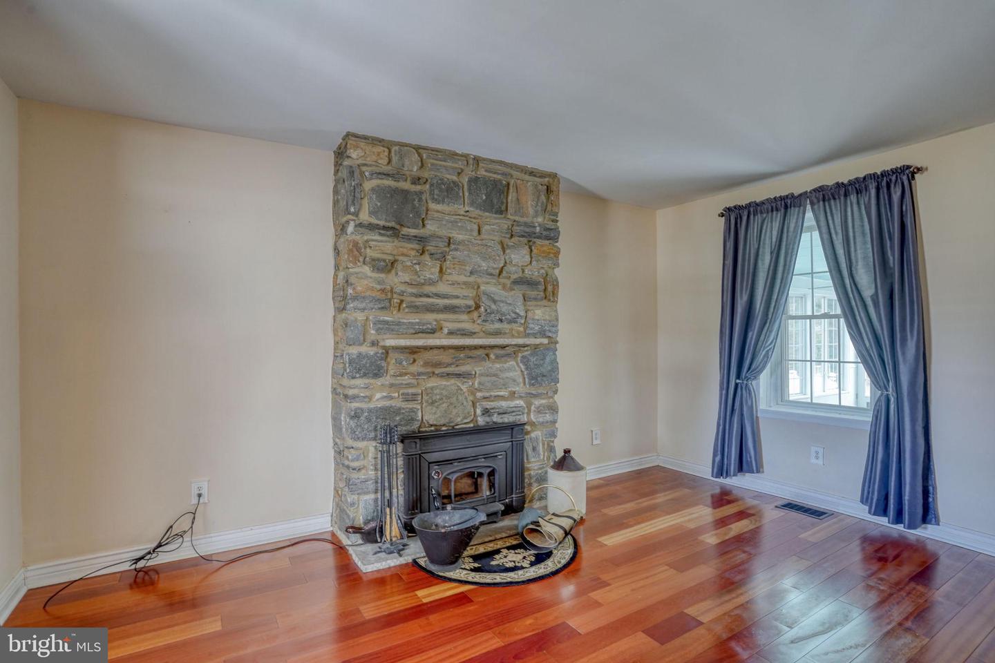 1078 Smithbridge Property Photo 16
