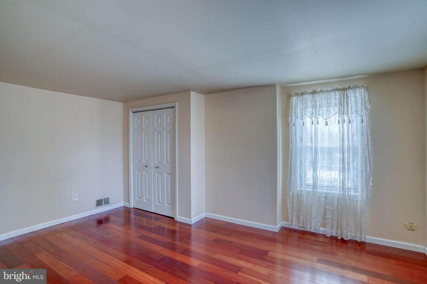 1078 Smithbridge Property Photo 28