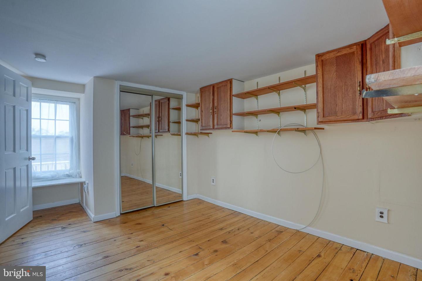 1078 Smithbridge Property Photo 32
