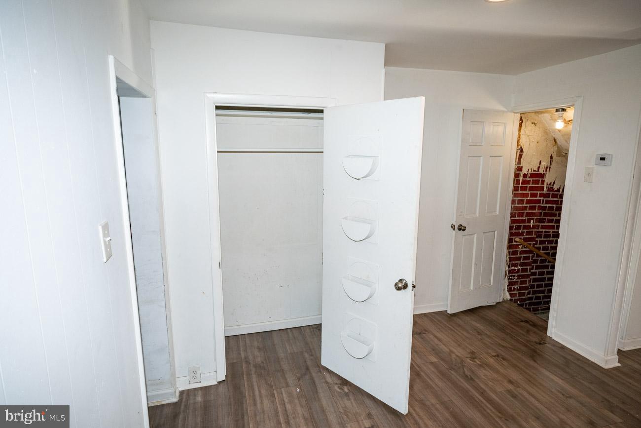 1011 Andrews Ave Property Photo 7