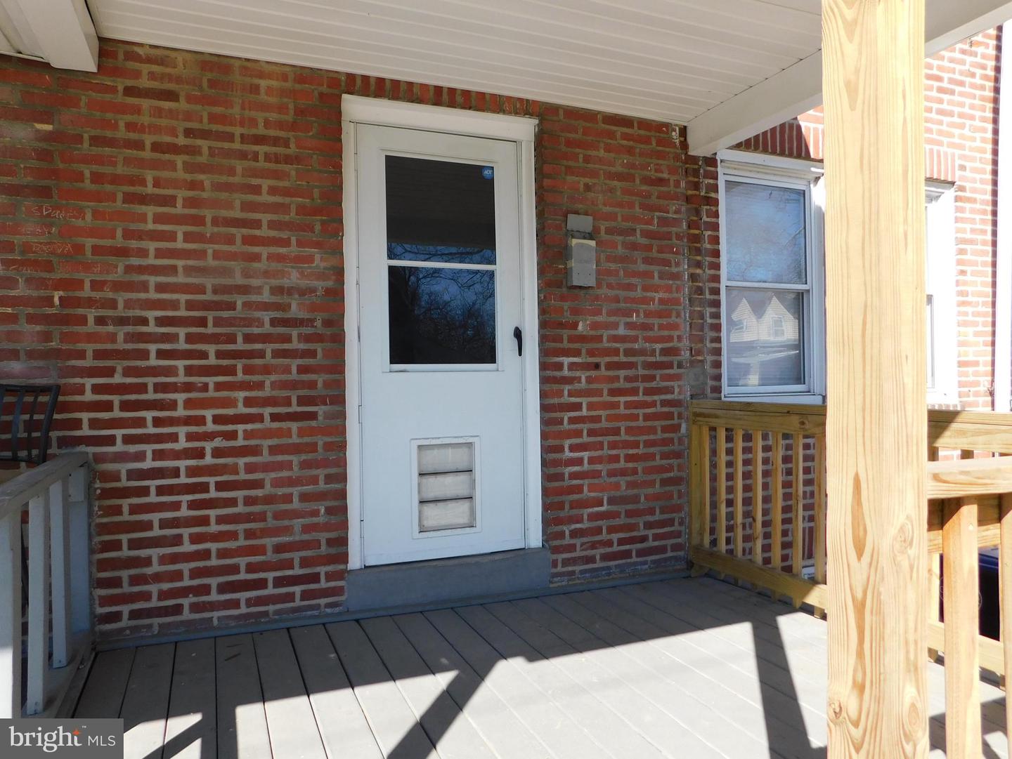 1202 Morton Ave Property Photo 5
