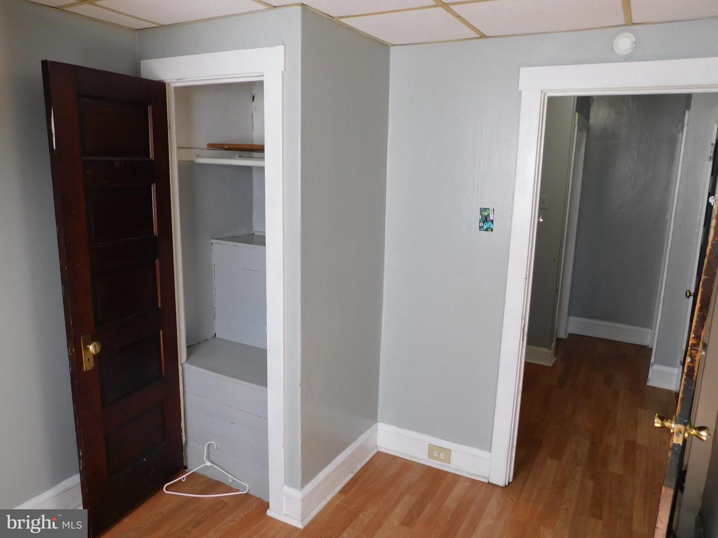 1202 Morton Ave Property Photo 22