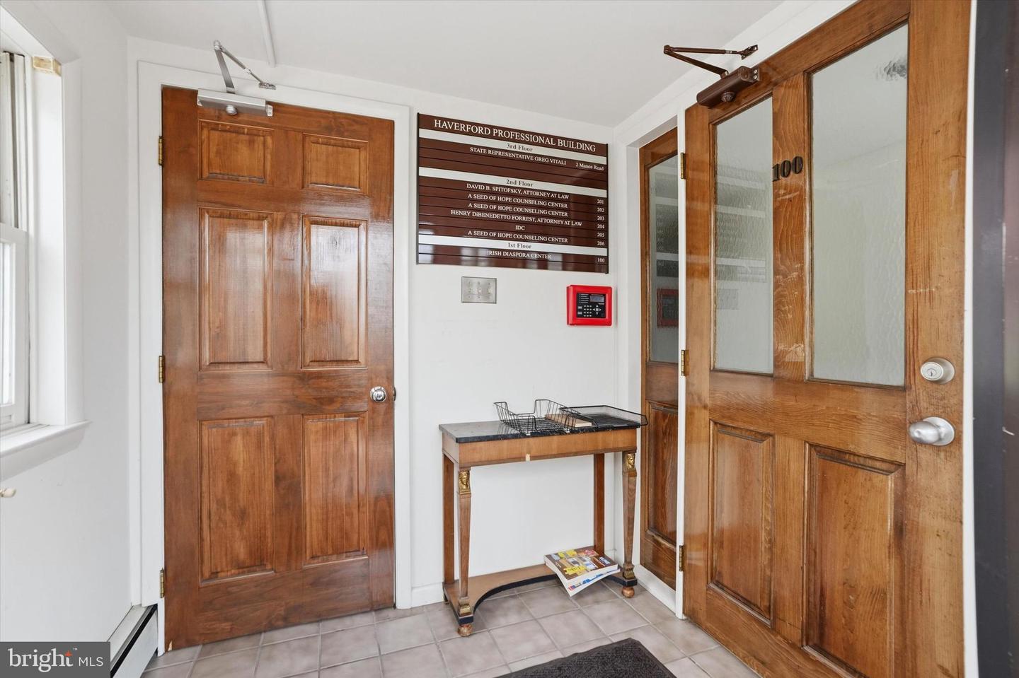 1001 E Darby Road #first Floor Unit A Property Photo 4