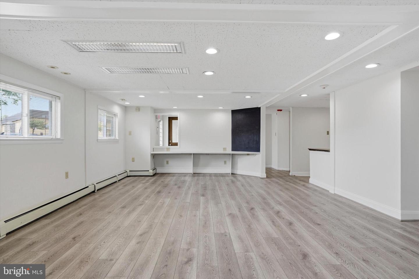 1001 E Darby Road #first Floor Unit A Property Photo 12