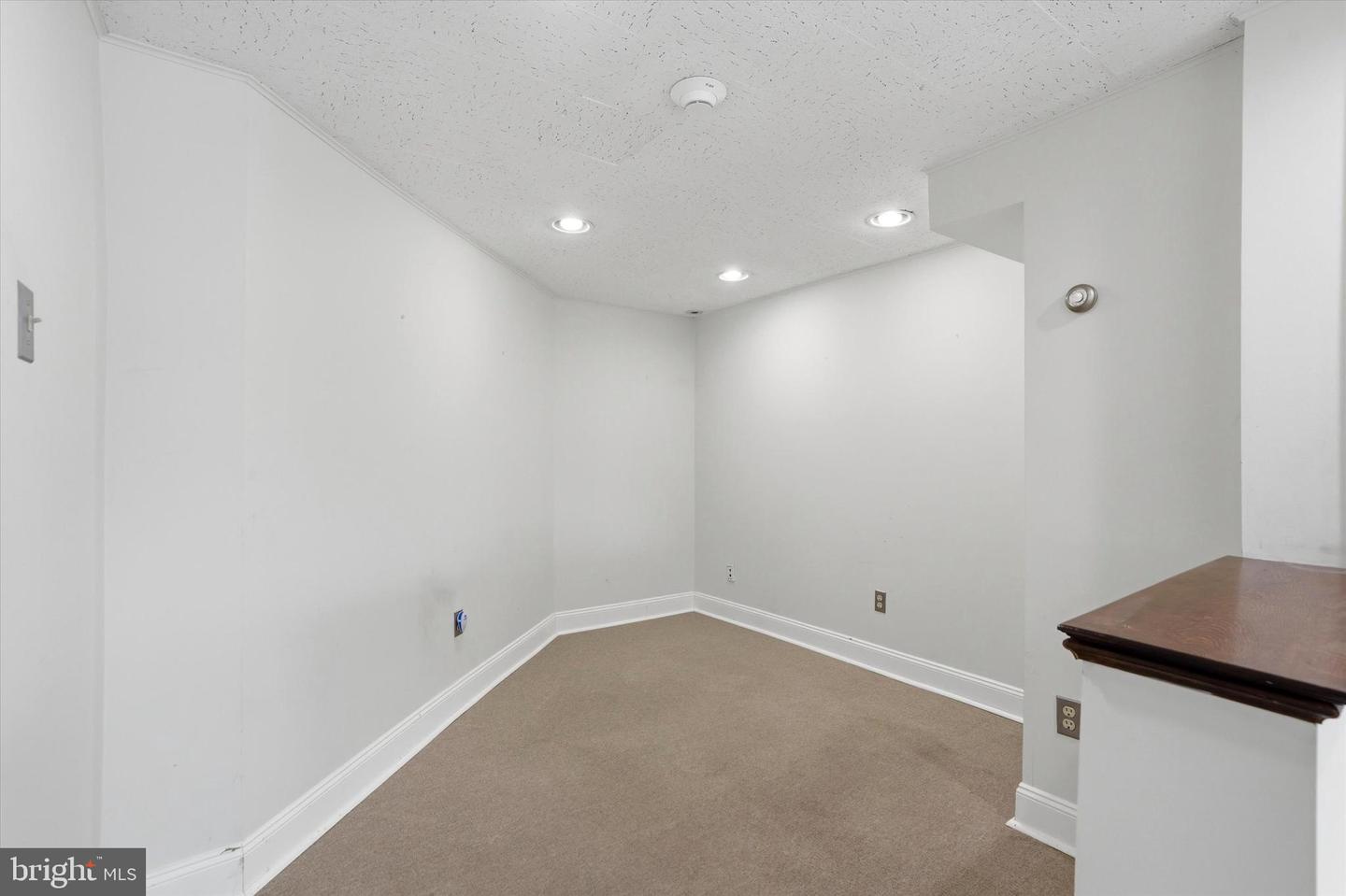 1001 E Darby Road #first Floor Unit A Property Photo 23