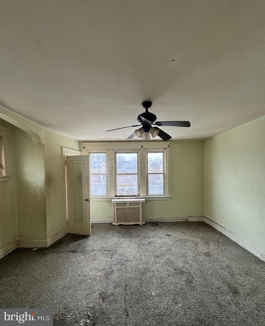 820 Fern St Property Photo 9