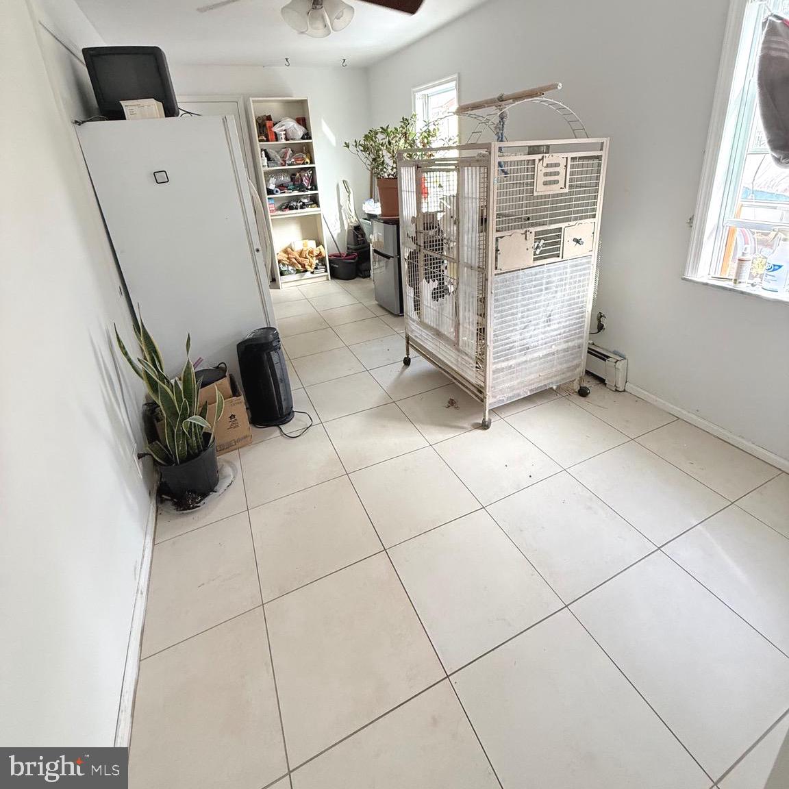 306 S Carol Blvd Property Photo 20