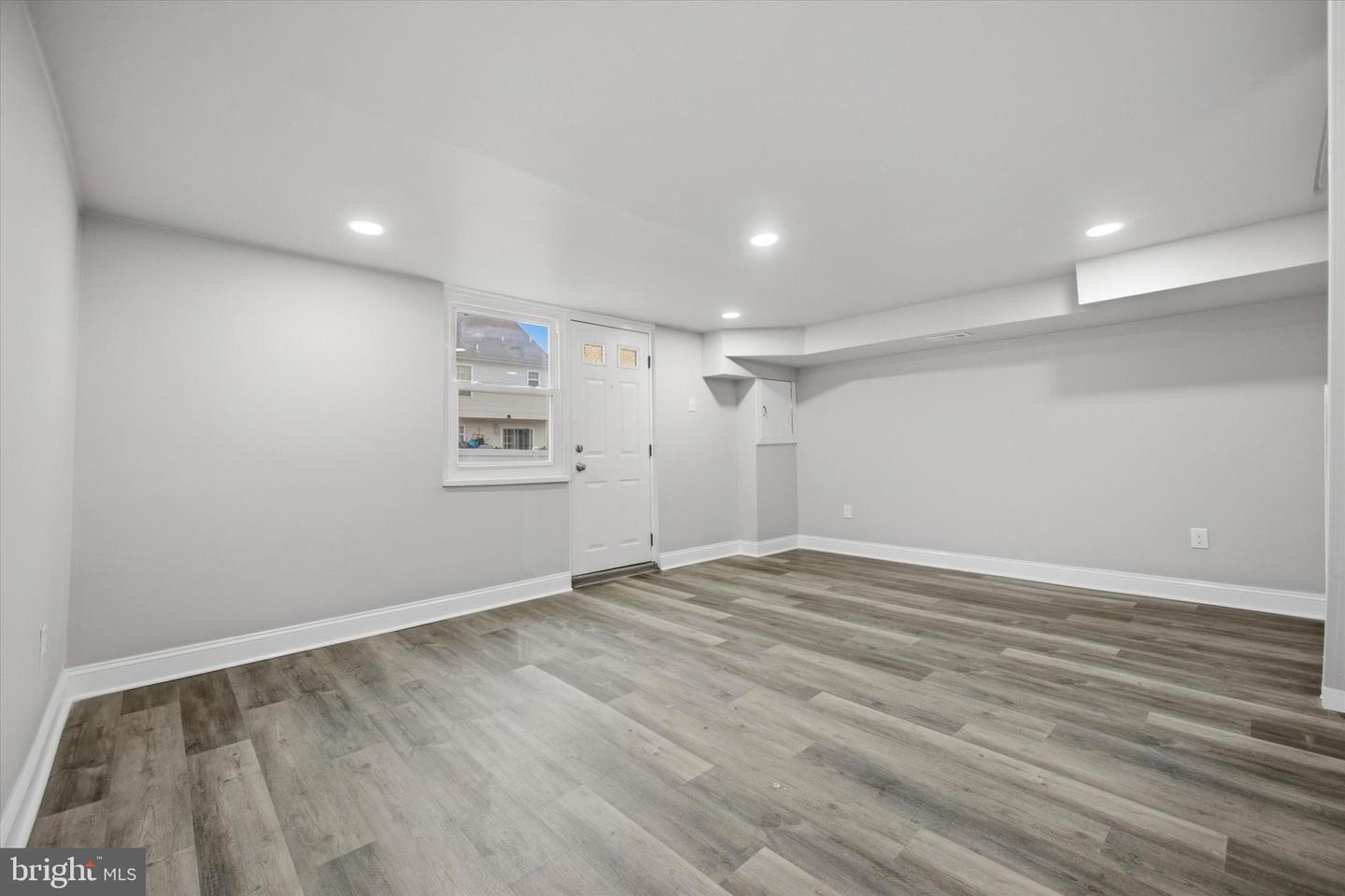 1519 Forrester Ave Property Photo 18