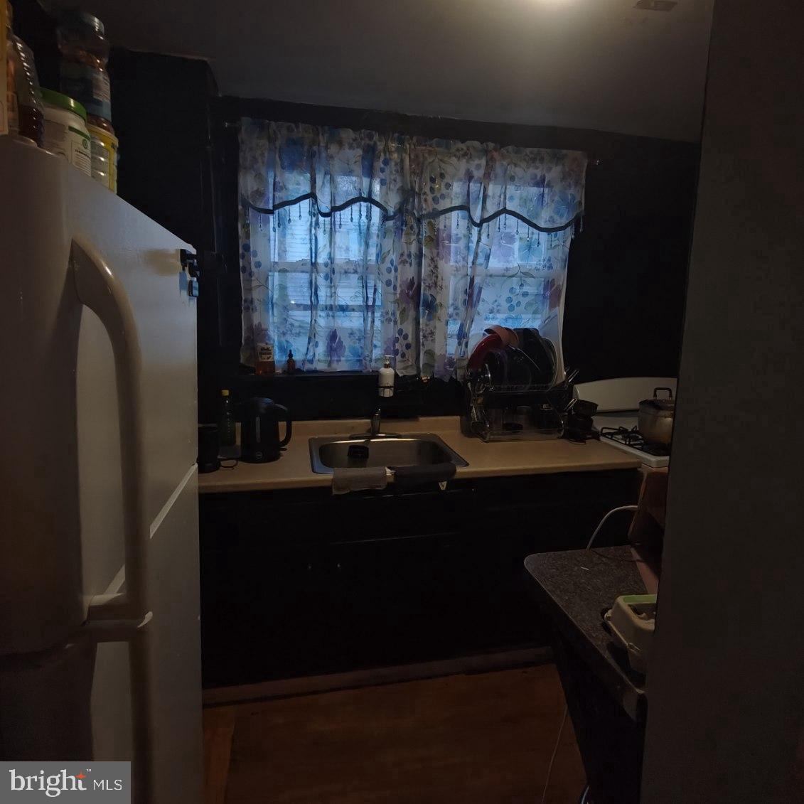 402 Long Ln Property Photo 20