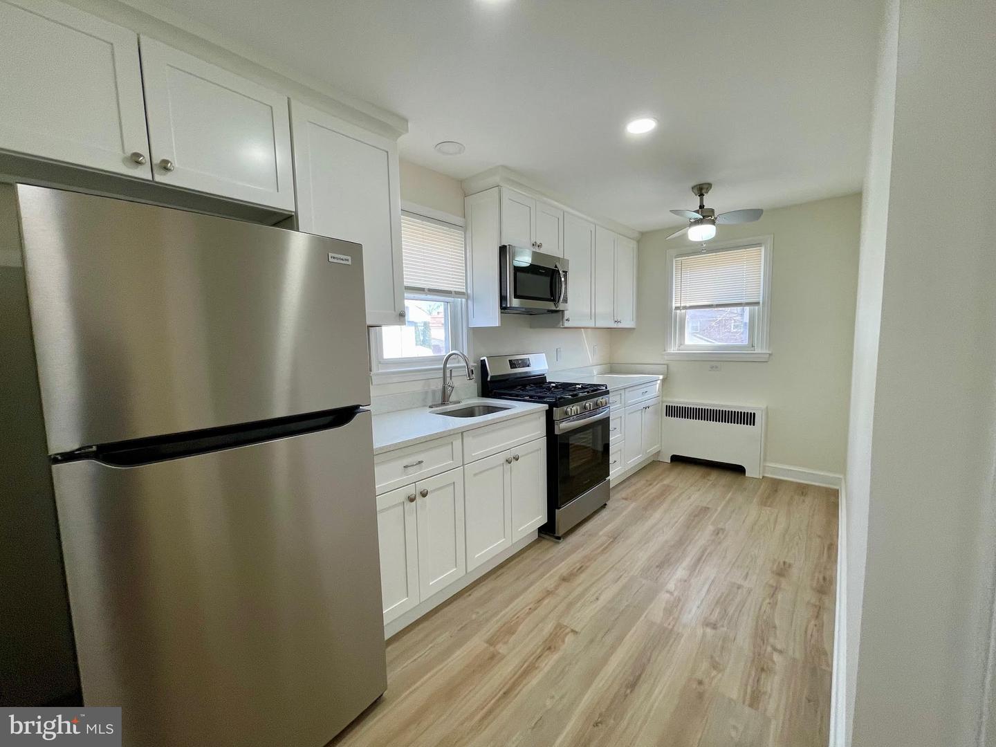 416 E Providence Rd #a Property Photo 3