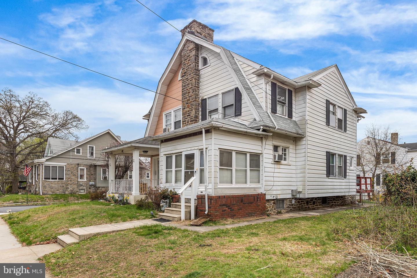 523 Collingdale Ave Property Photo 3
