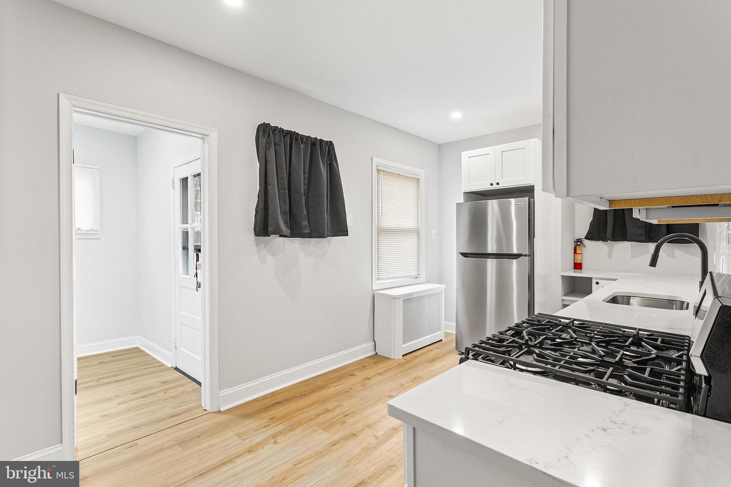 523 Collingdale Ave Property Photo 10