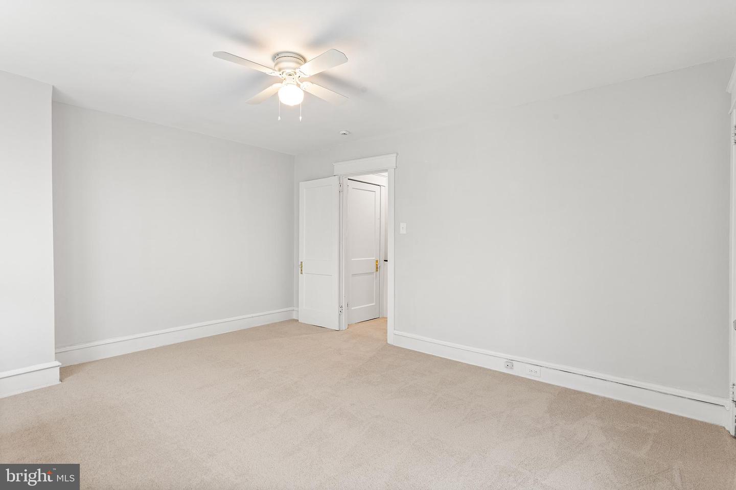 523 Collingdale Ave Property Photo 16