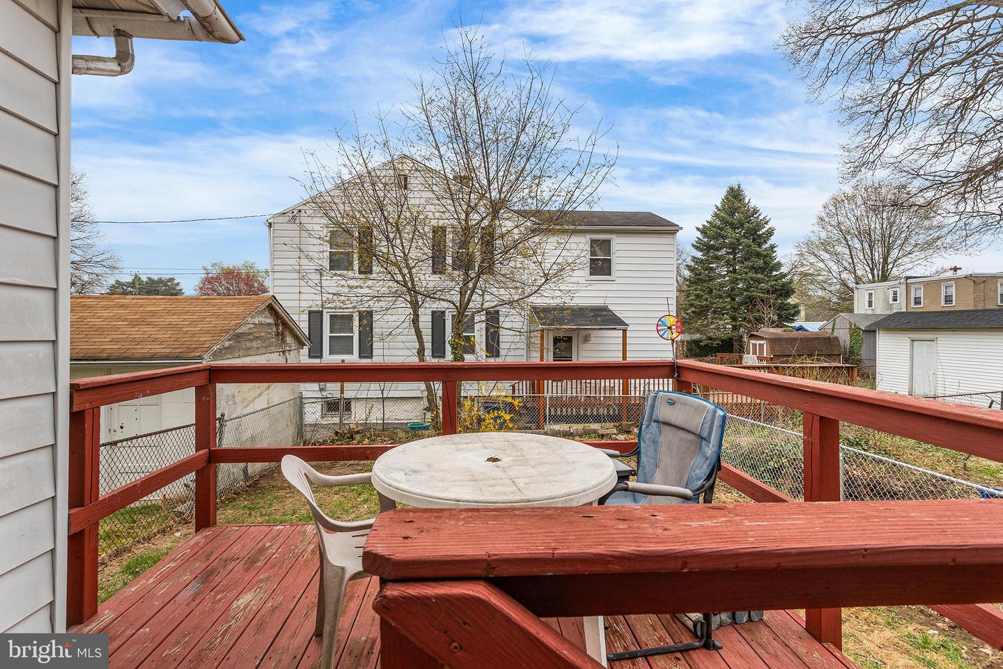 523 Collingdale Ave Property Photo 25