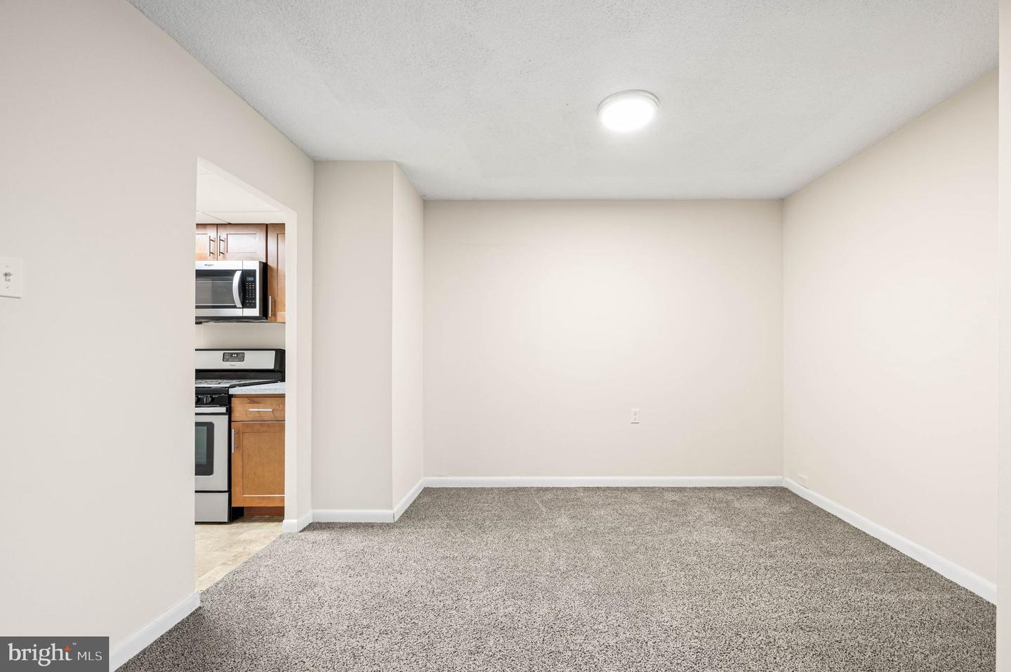801 Yale Ave #610 Property Photo 8