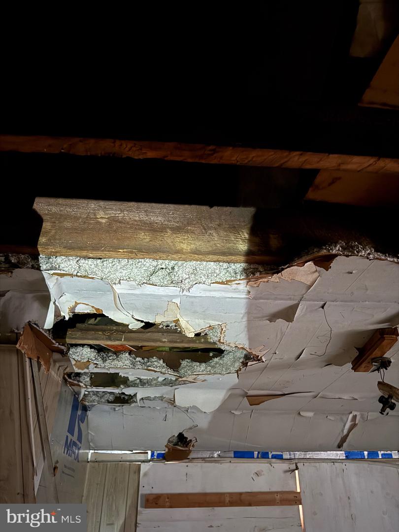 1119 Brown St Property Photo 15