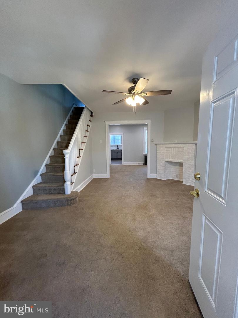 46 Lamport Rd Property Photo 9