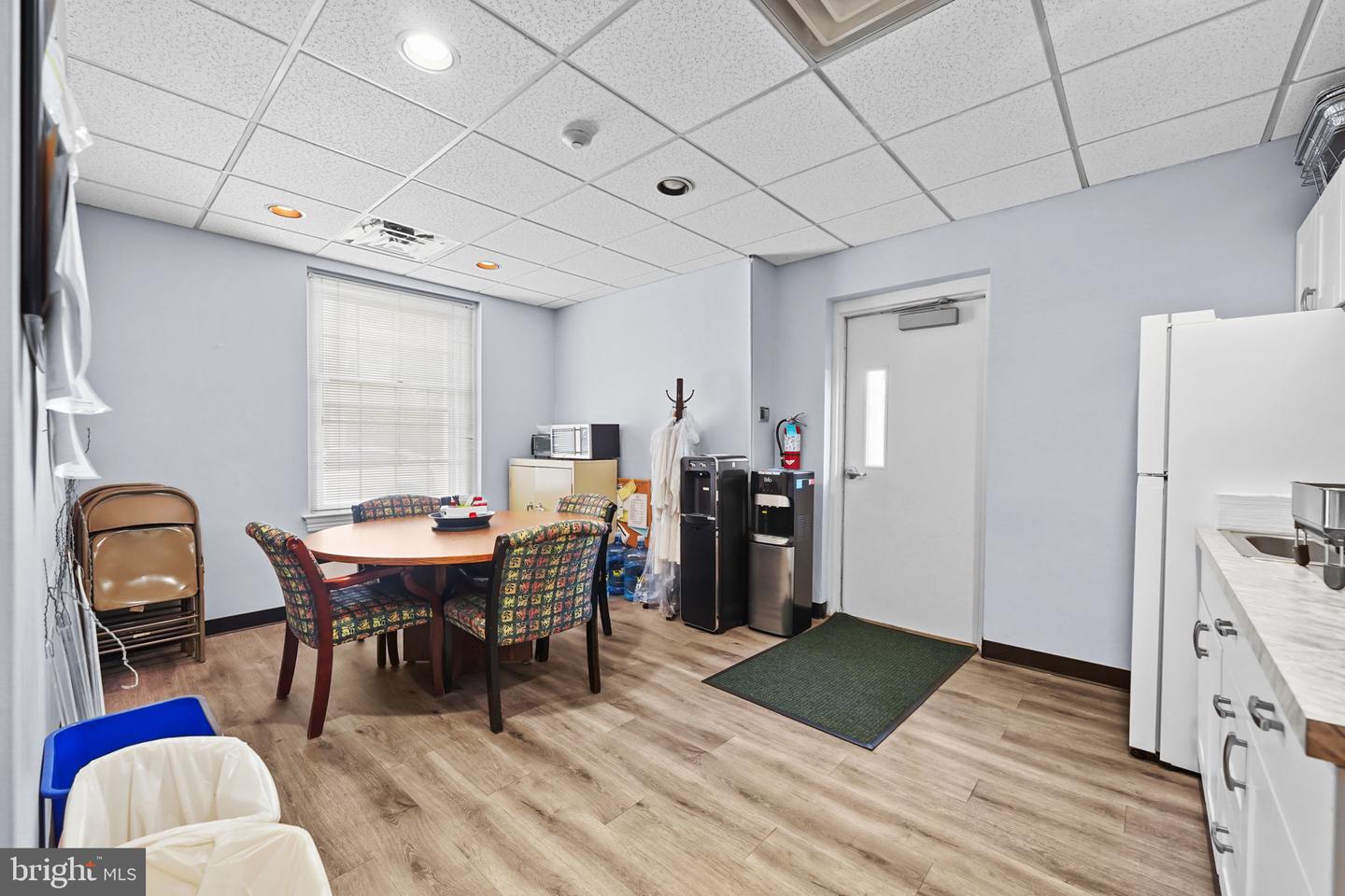 301 W Chester Pike #101 Property Photo 12