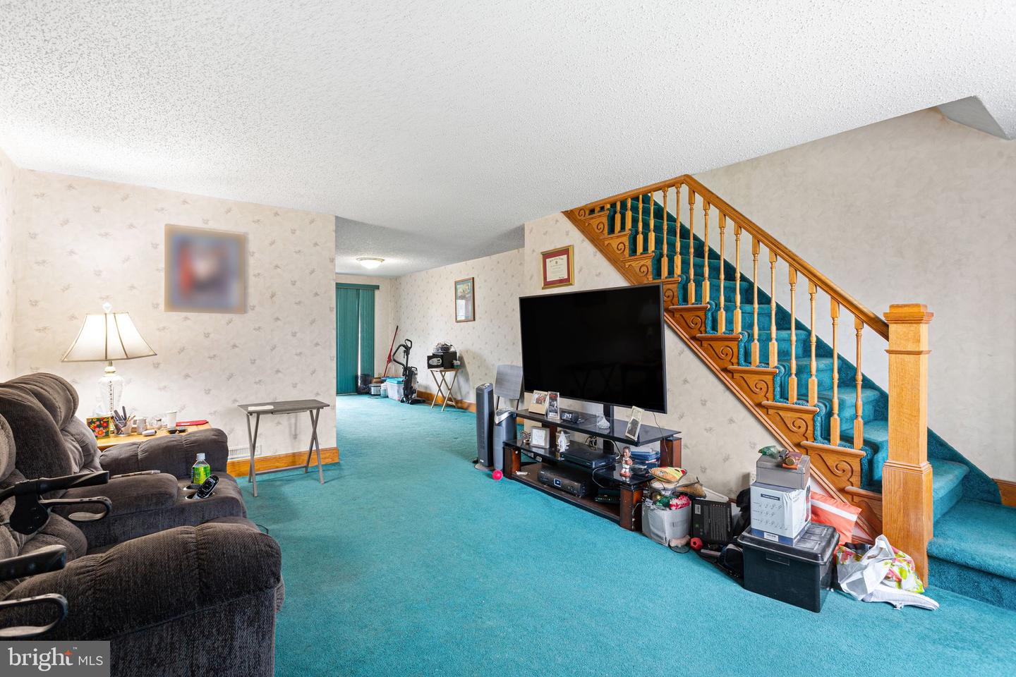 5226 Westbrook Dr Property Photo 3