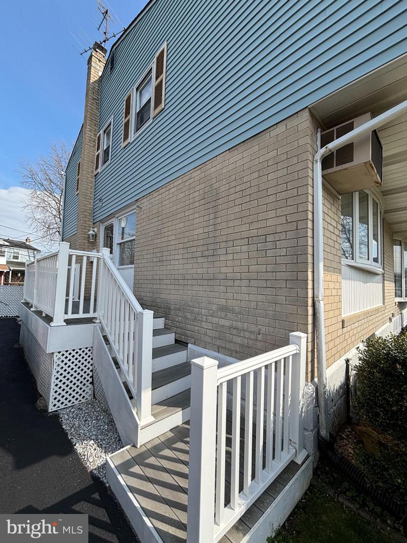1557 Blackrock Rd Property Photo 4
