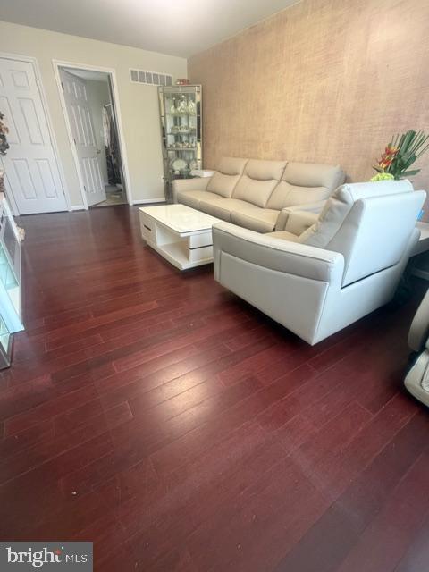 110 Jennifer Way Property Photo 30